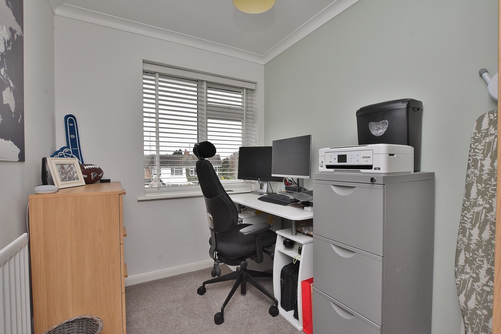 Gibson Drive, RUGBY Edward Knight Estate Agents