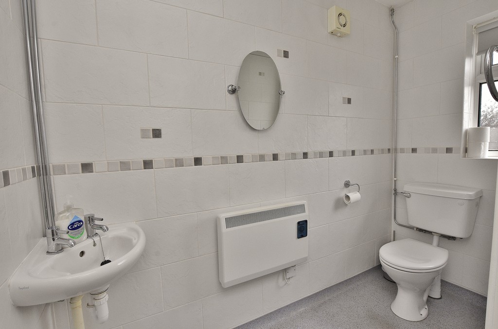 Gibson Drive, RUGBY Edward Knight Estate Agents