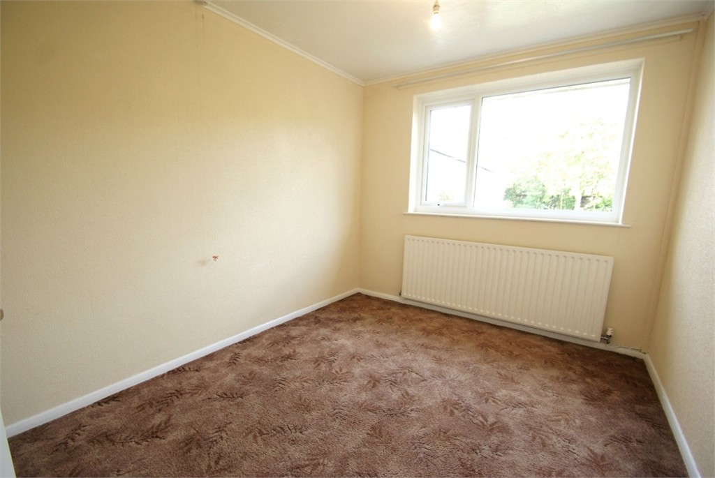 Oberon Close, Woodlands, Rugby, Warwickshire Edward Knight Estate Agents