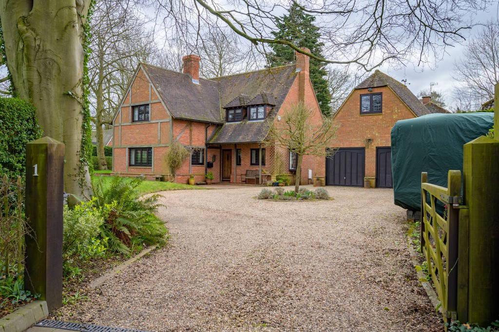 Overslade Lane, Rugby Edward Knight Estate Agents