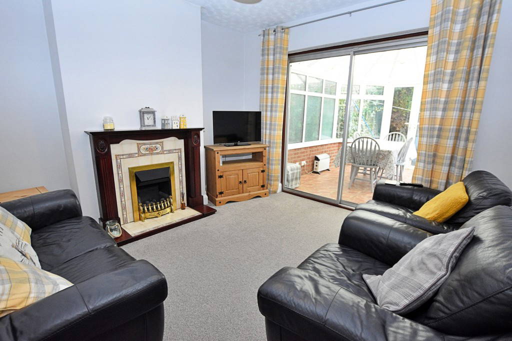 Percival Road, Hillmorton, Rugby, Warwickshire Edward Knight Estate Agents