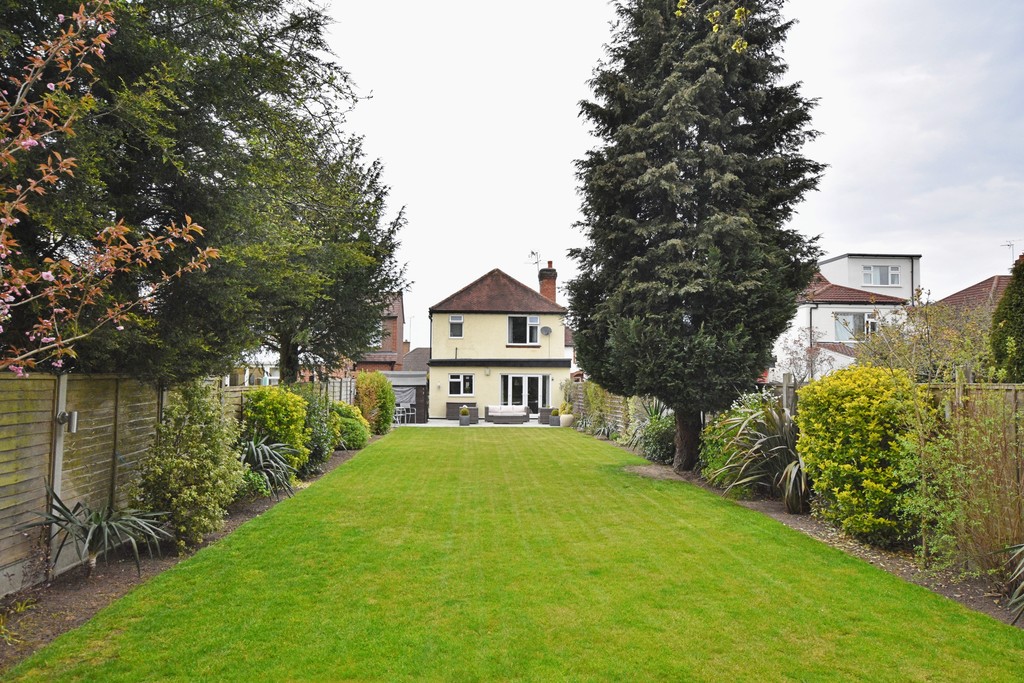 Sidney Road, Hillmorton, RUGBY Edward Knight Estate Agents