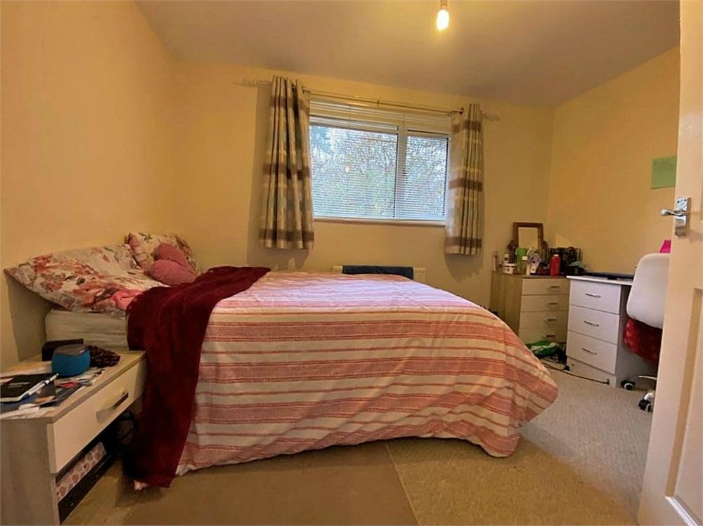 Manorfield Close, Northampton Edward Knight Estate Agents