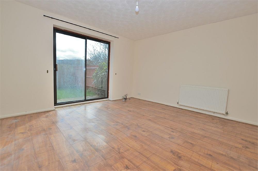 Woodpecker Way, East Hunsbury, Northampton Edward Knight Estate Agents