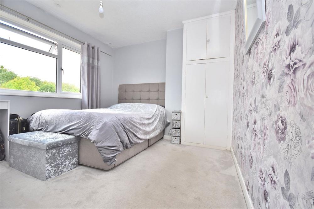 Chiltern Avenue, Duston, Northampton Edward Knight Estate Agents