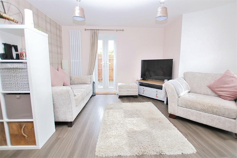 Narrowboat Lane, Pineham, Northampton Edward Knight Estate Agents