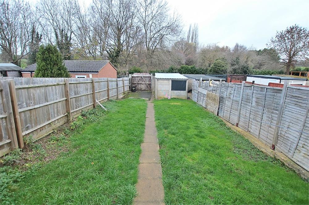 Fairway, Kingsley, Northampton Edward Knight Estate Agents