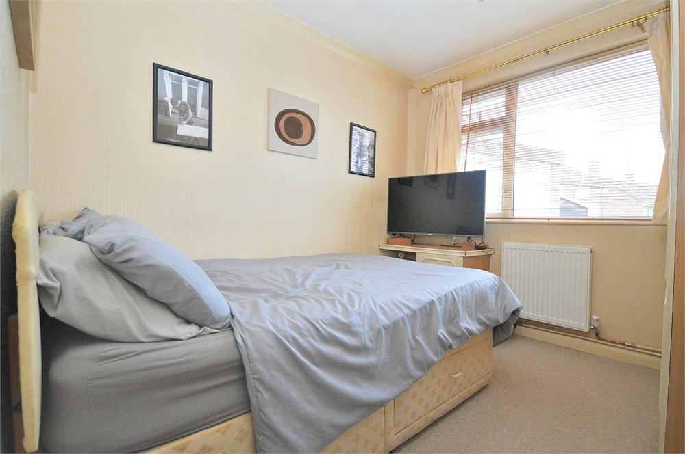 Meshaw Crescent, Abington Vale, Northampton Edward Knight Estate Agents