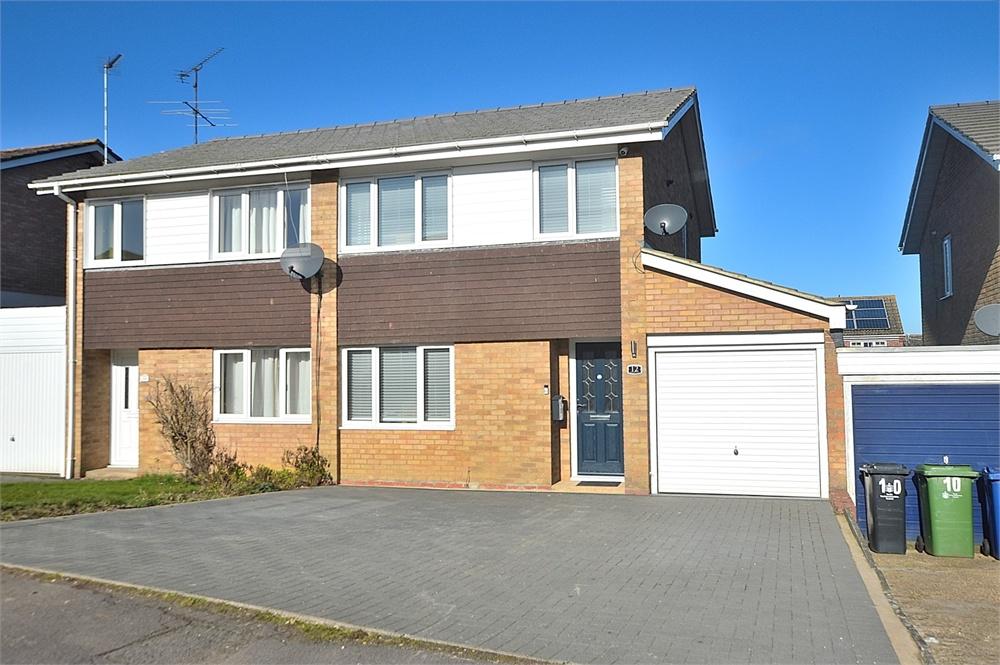 Orchard Close, Towcester, Northamptonshire Edward Knight Estate Agents