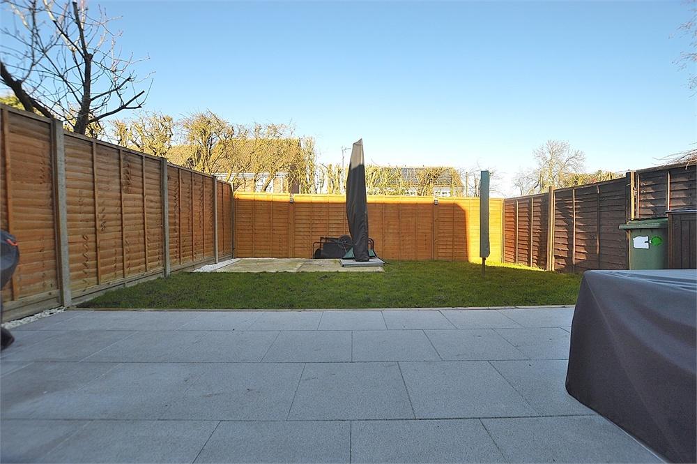 Orchard Close, Towcester, Northamptonshire Edward Knight Estate Agents