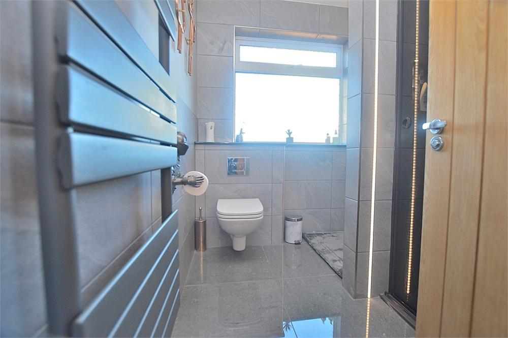 Orchard Close, Towcester, Northamptonshire Edward Knight Estate Agents