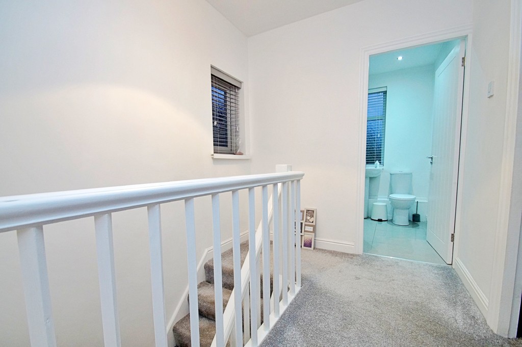 Shenstone Avenue, Rugby Edward Knight Estate Agents