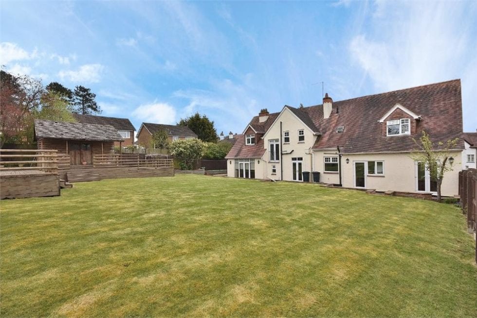 The Avenue, Spinney Hill, Northampton Edward Knight Estate Agents