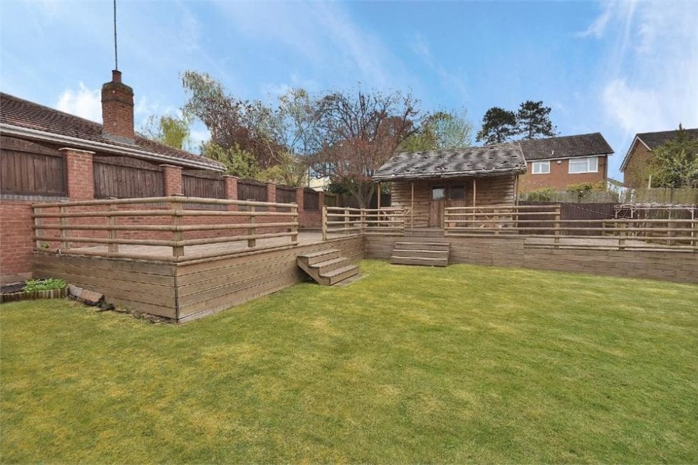 The Avenue, Spinney Hill, Northampton Edward Knight Estate Agents