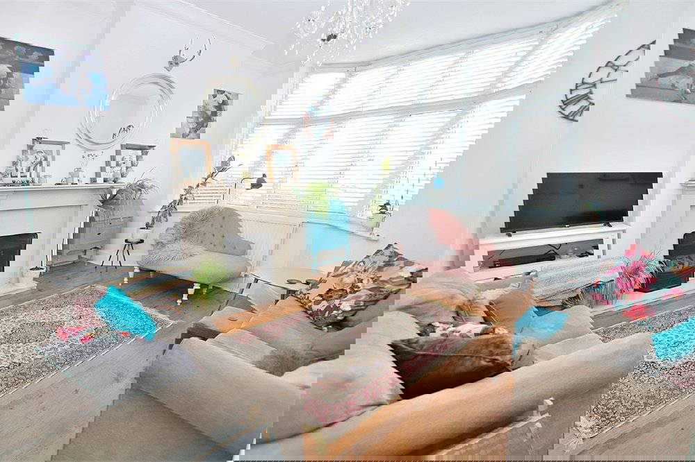 Hawthorn Road, Northampton Edward Knight Estate Agents