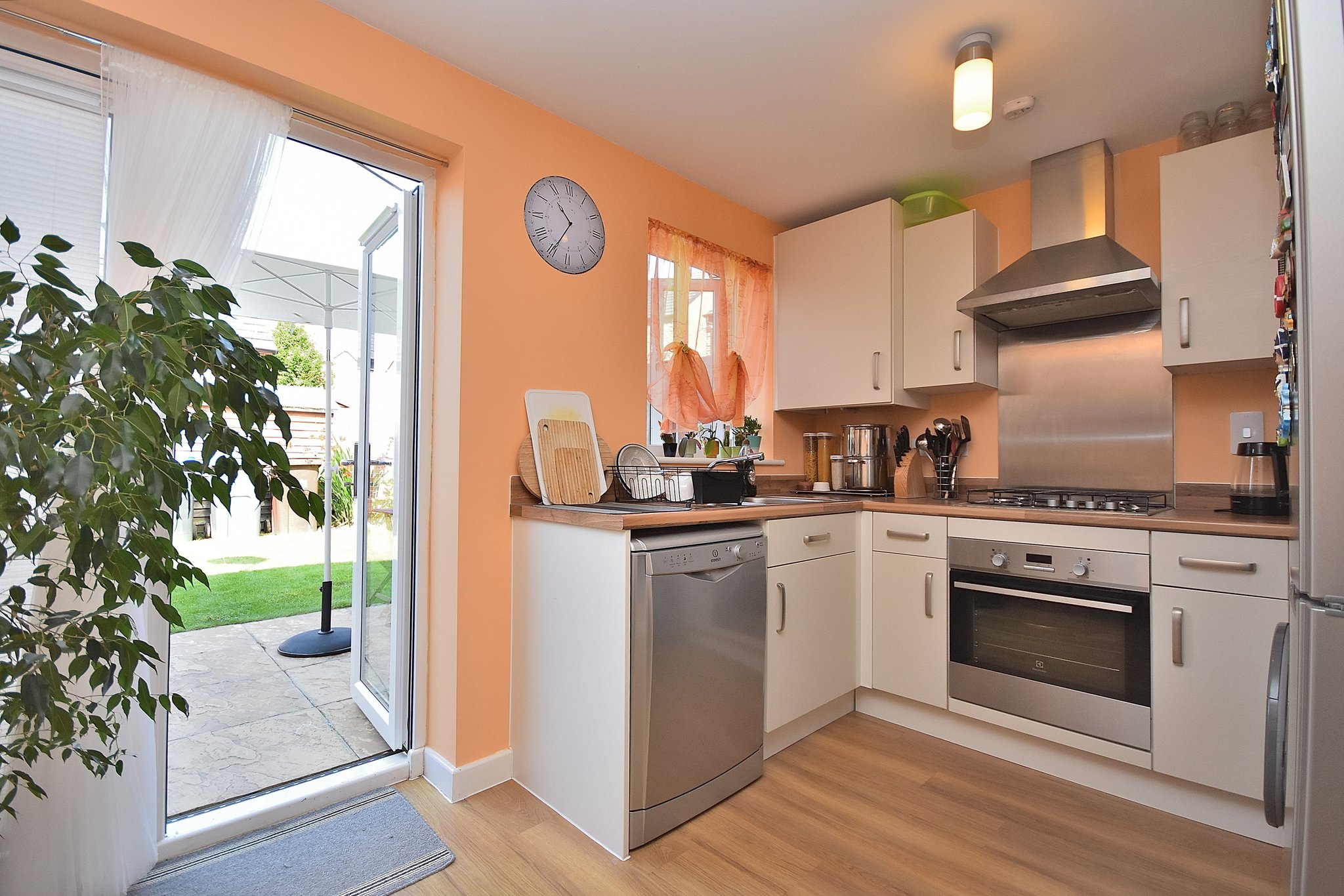 Balmoral Close, Northampton Edward Knight Estate Agents