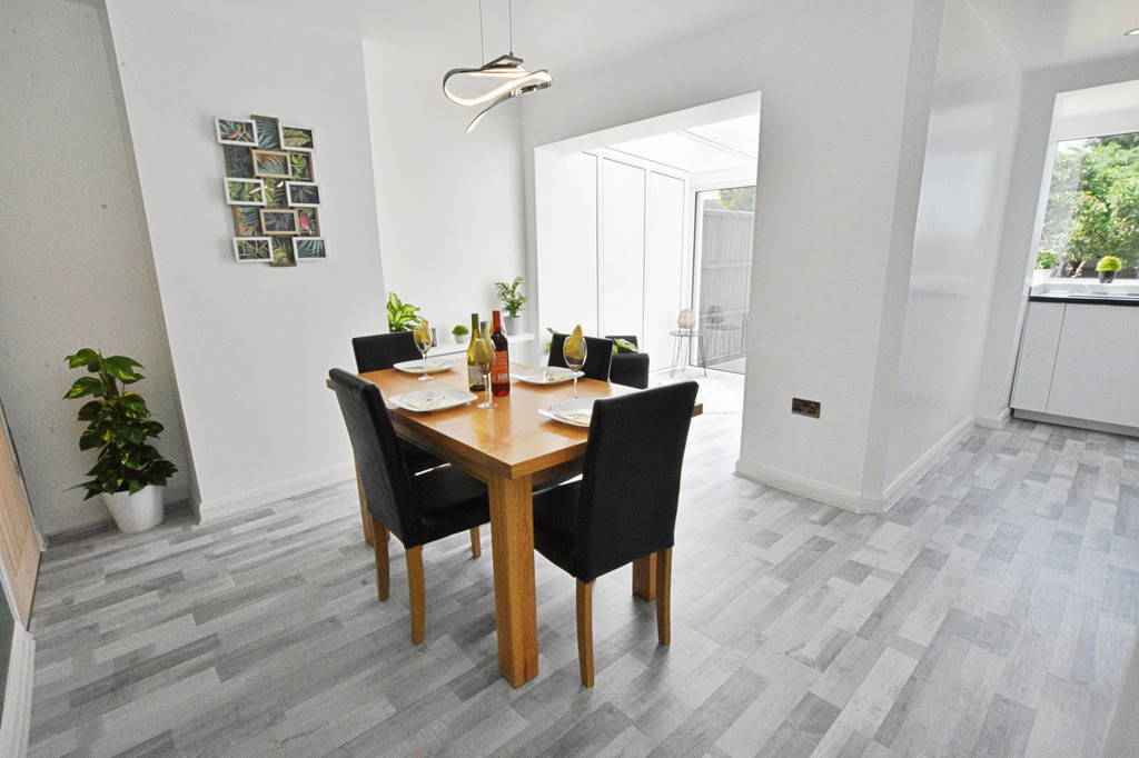 Glebe Crescent, Rugby Edward Knight Estate Agents