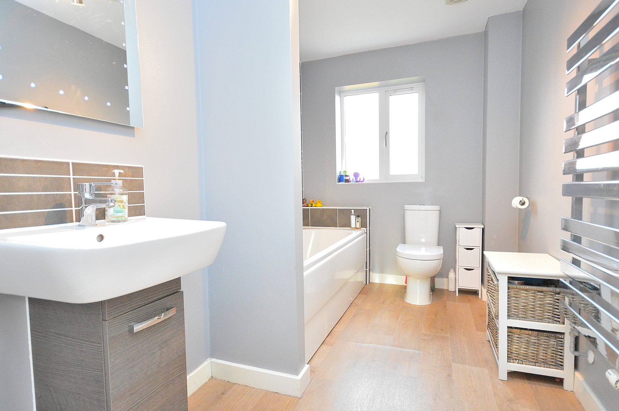 Balmoral Close, Northampton Edward Knight Estate Agents