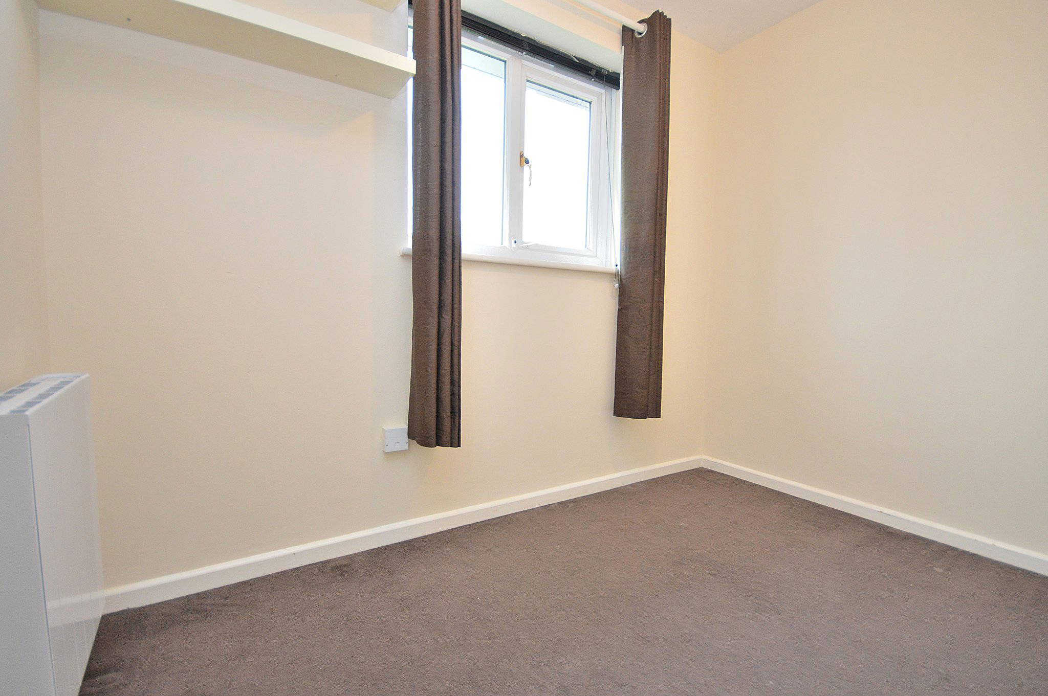 Sir John Pascoe Way, Northampton Edward Knight Estate Agents