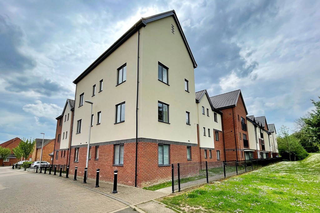 Kirkistown Close, Caldecott Manor, Rugby