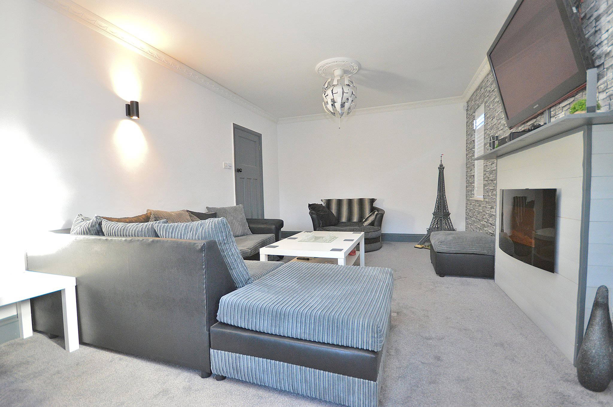 Booth Rise, Northampton - Edward Knight Estate Agents