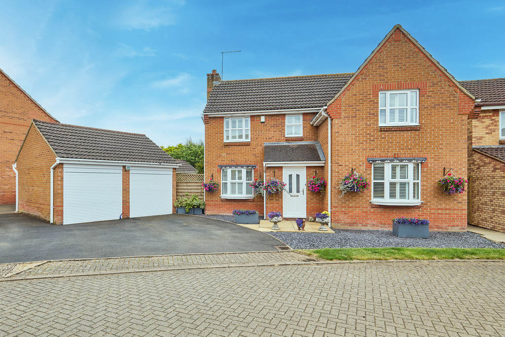 Okement Grove, Long Lawford
