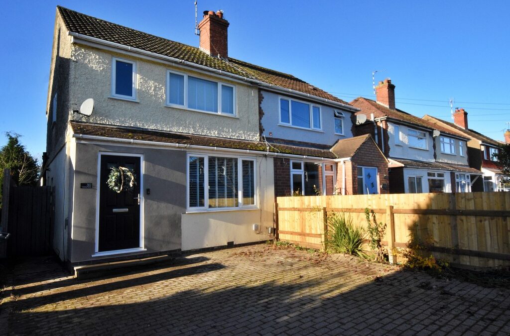 Charter Road, Rugby