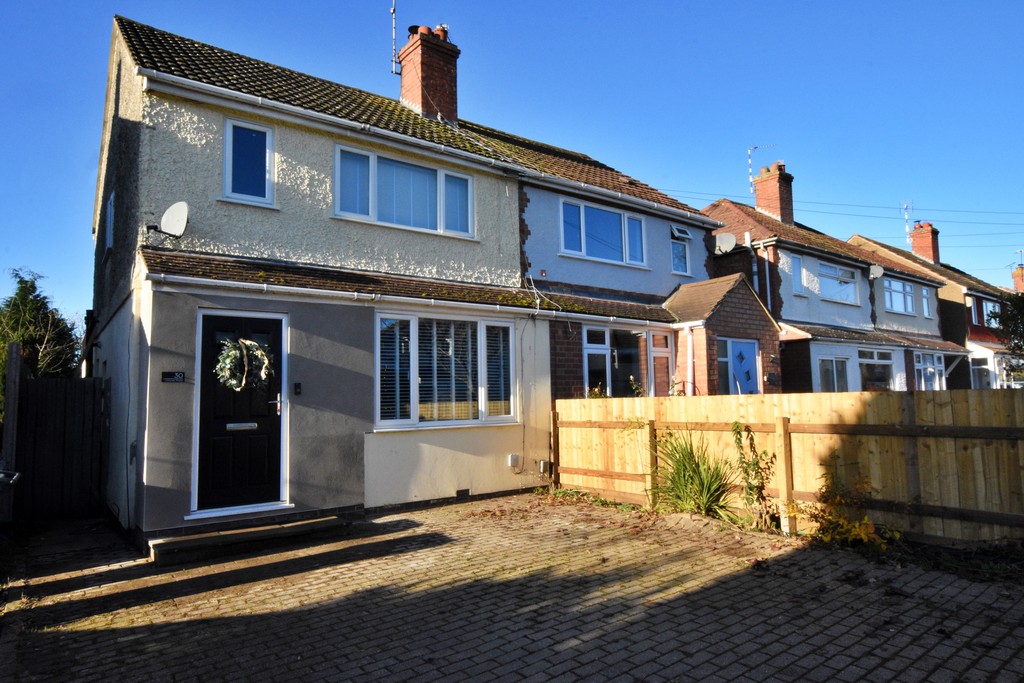 Charter Road, Rugby