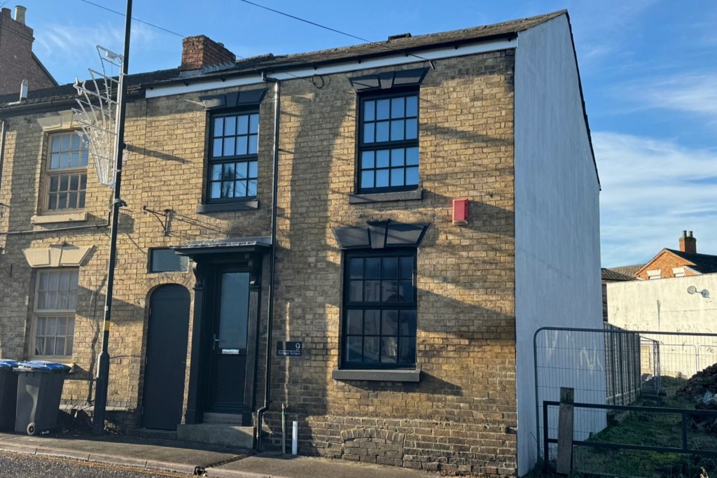 Railway Terrace, Rugby