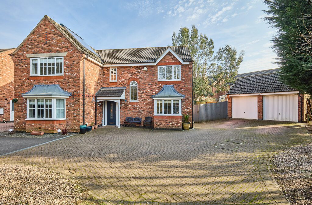 Cave Close, Cawston, Rugby