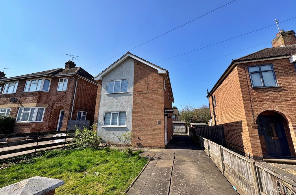Charlesfield Road, Rugby