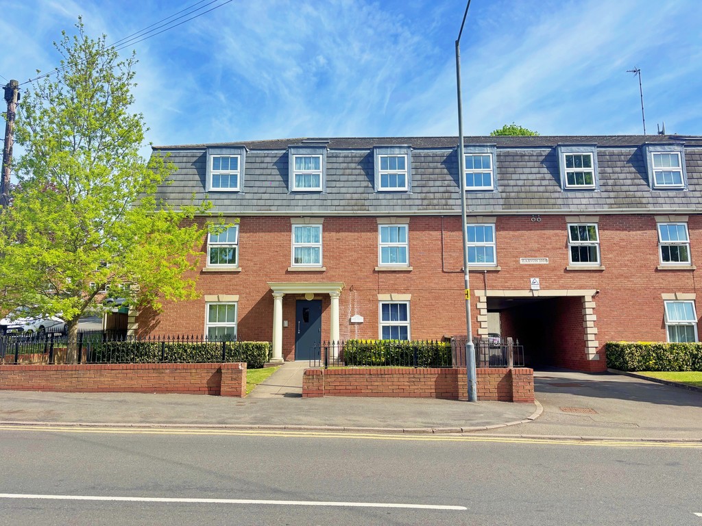 Main Street, Newbold