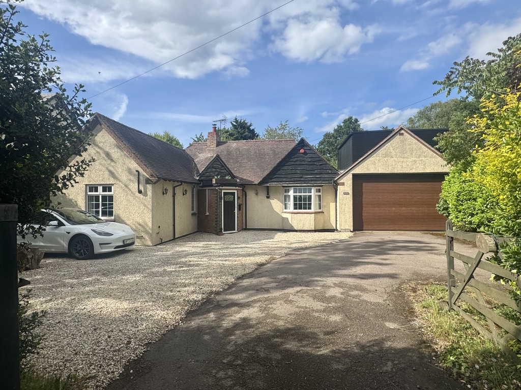 London Road, Dunchurch, Rugby