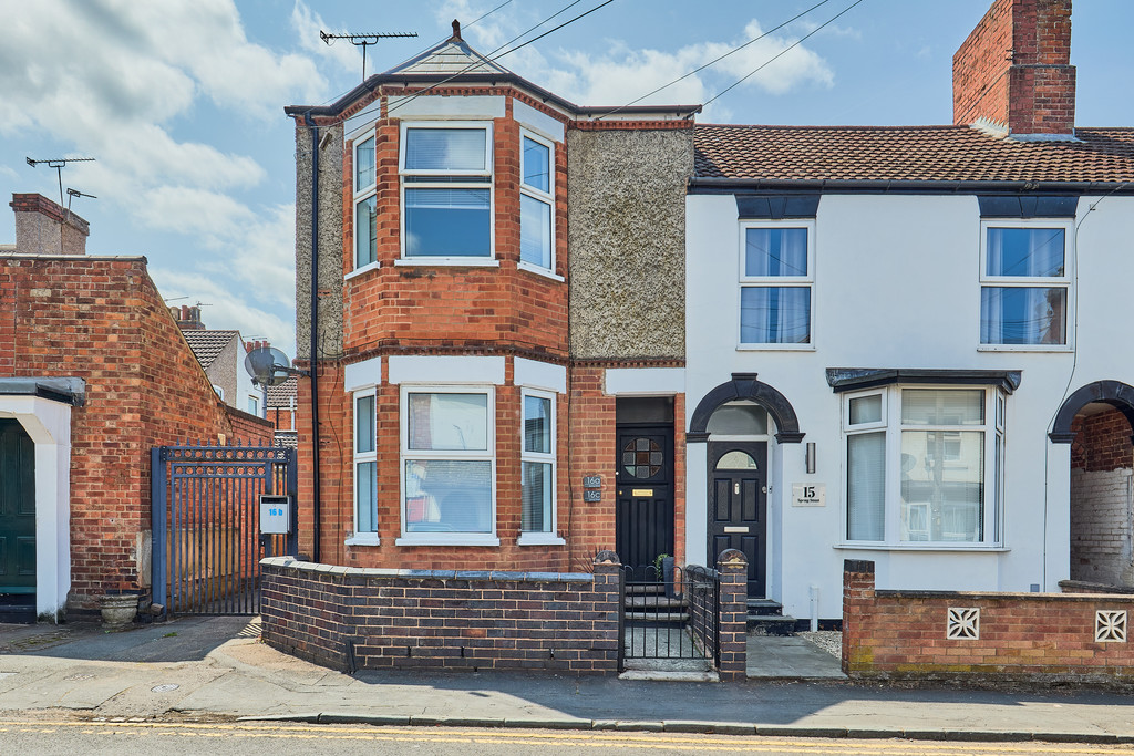 Spring Street, Rugby