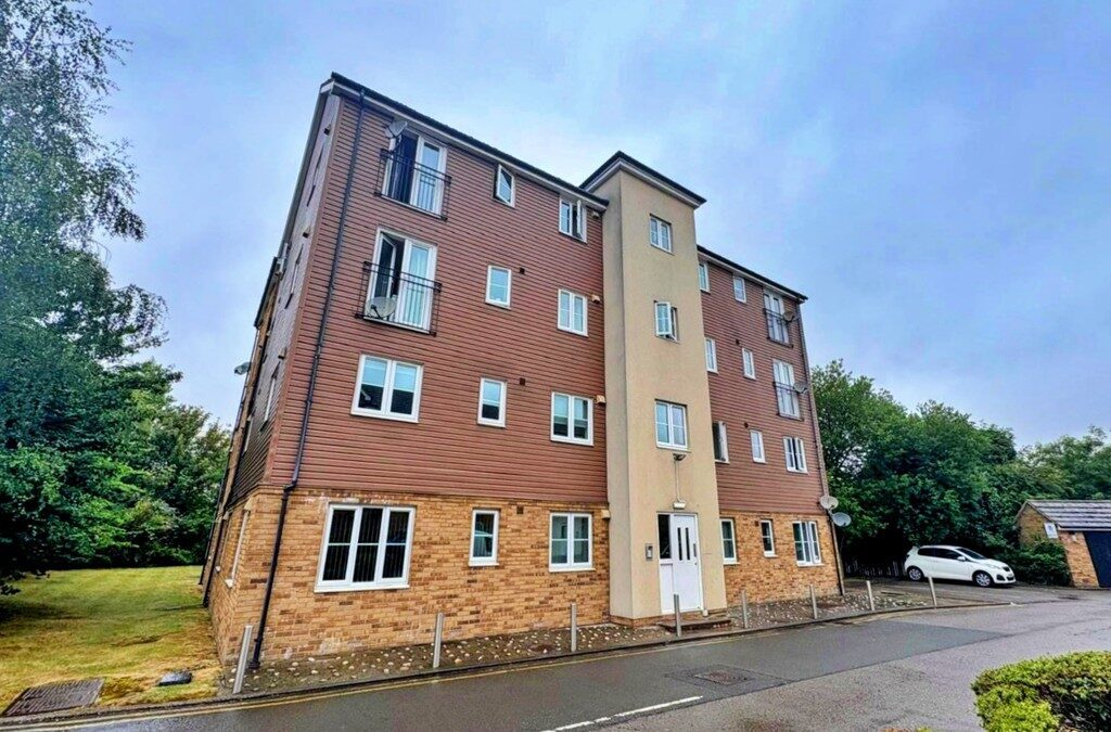 Lawford Bridge Close, Rugby