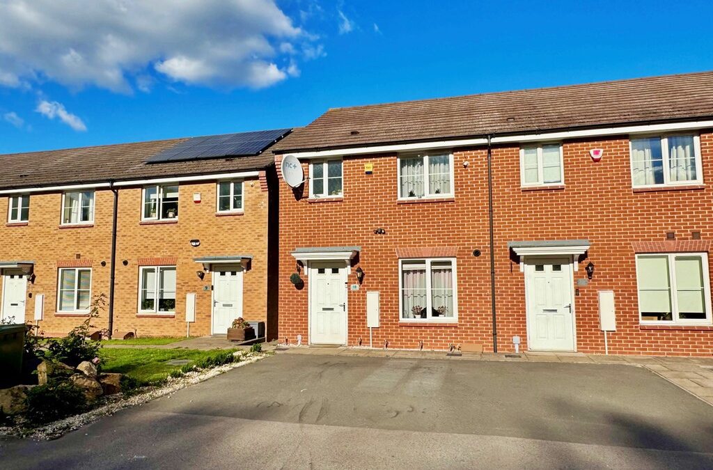 Dorrit Place, Butterfield Gardens, Rugby