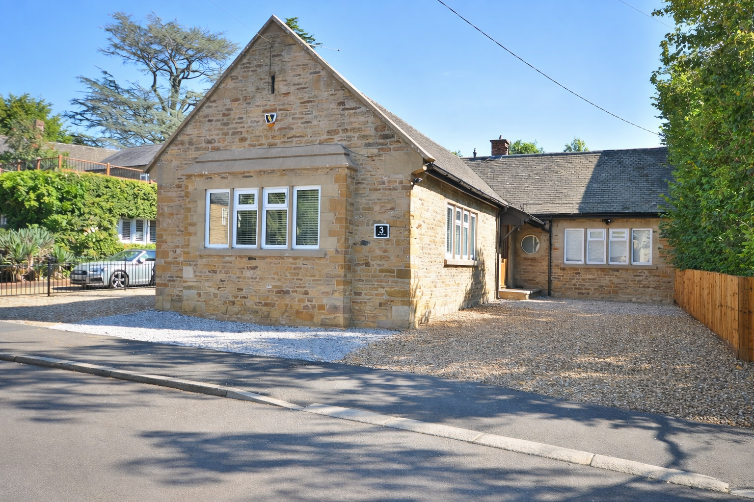 Manor Farm Road, Northampton