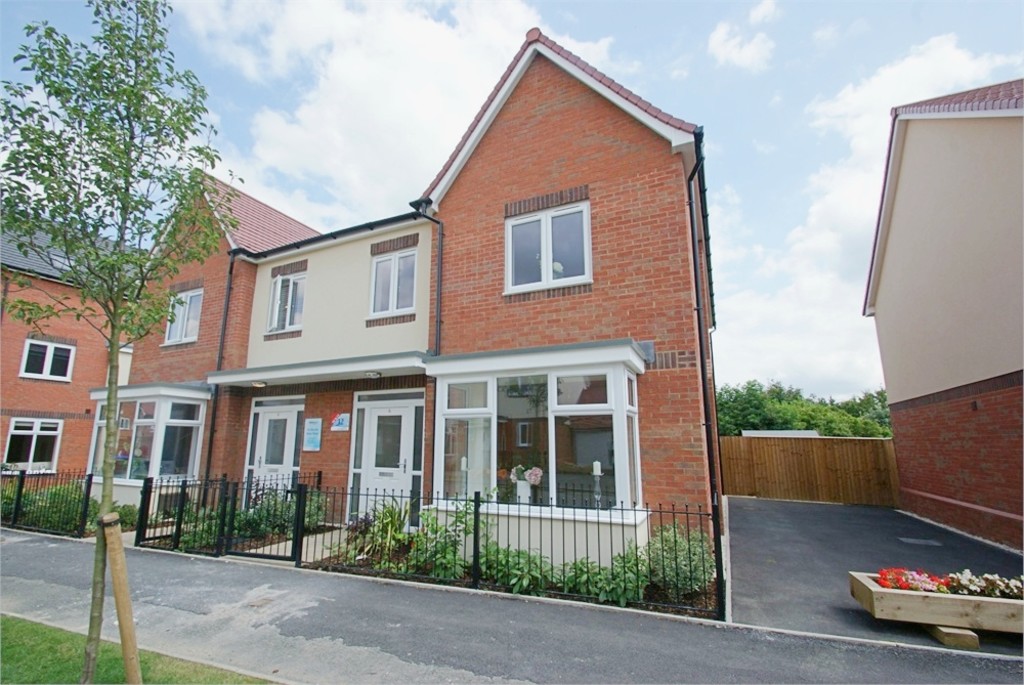 Edison Drive, Rugby, Warwickshire