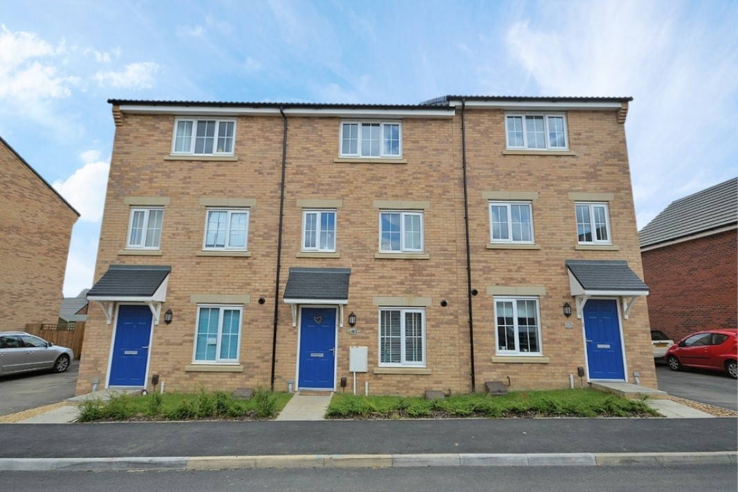 Damselfly Road, Northampton