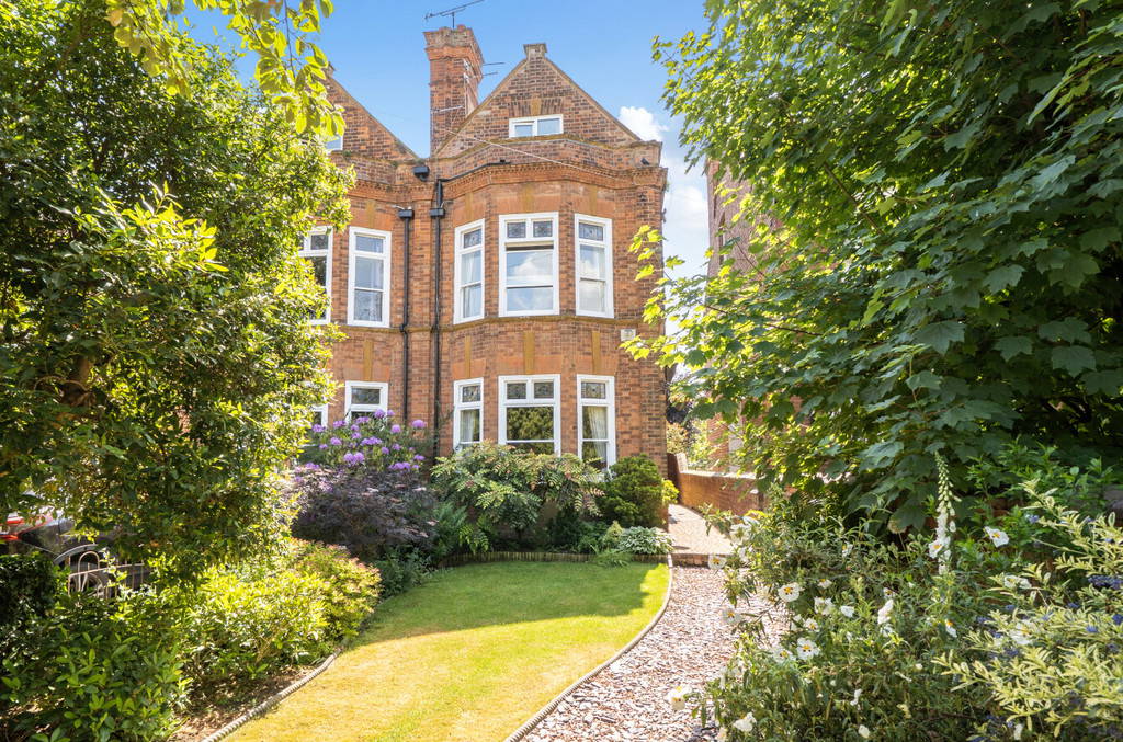 Hillmorton Road, Rugby