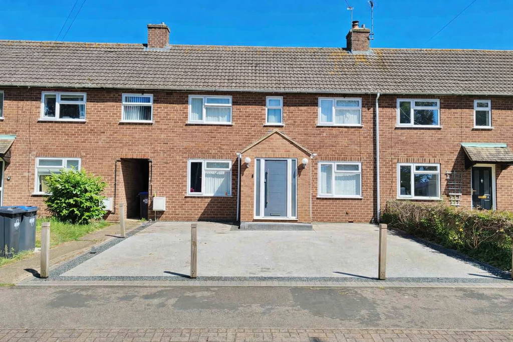 Shuttleworth Road, Clifton Upon Dunsmore
