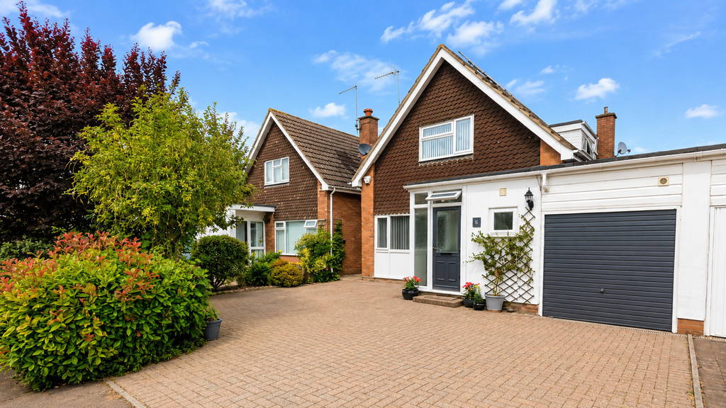 Styles Place, Yelvertoft