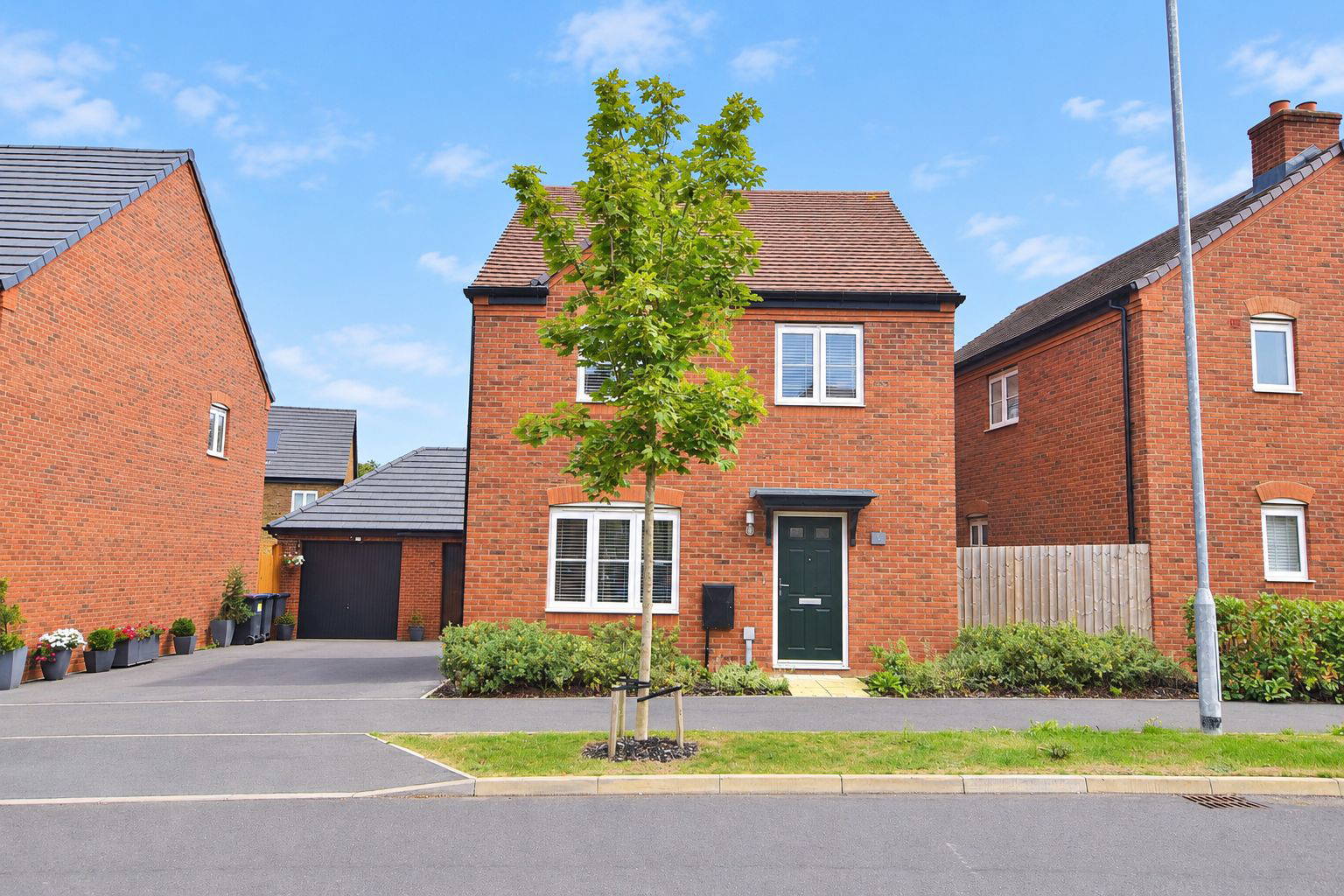 Watermill Way, Northampton