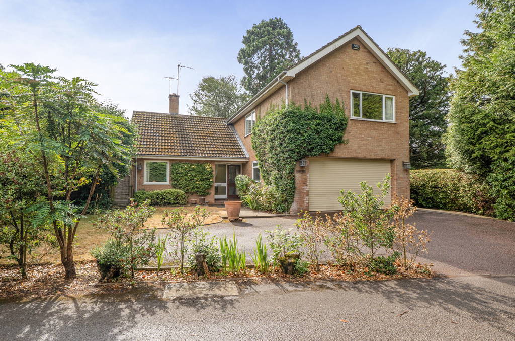 Church Walk, Bilton, Rugby