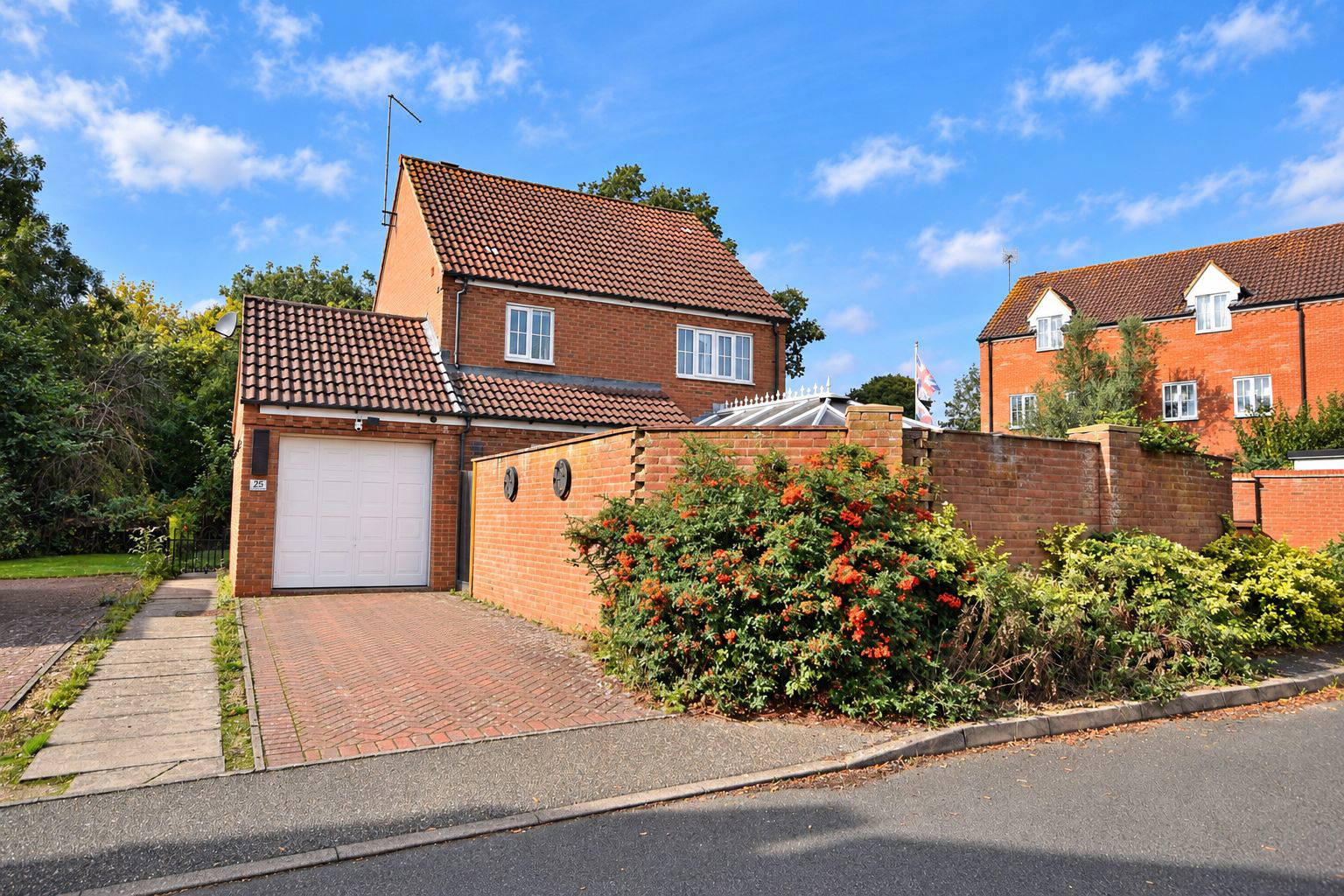 Ladymead Close, Northampton